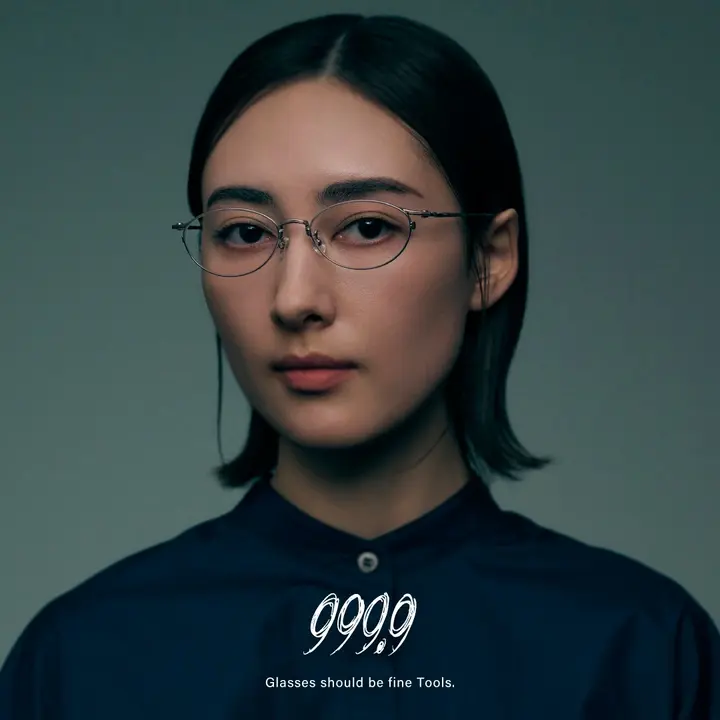 999.9