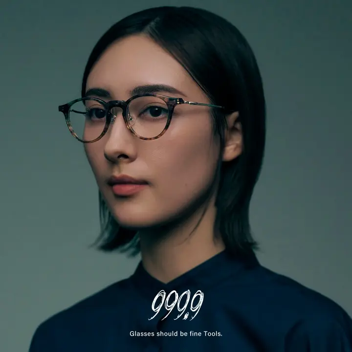 999.9