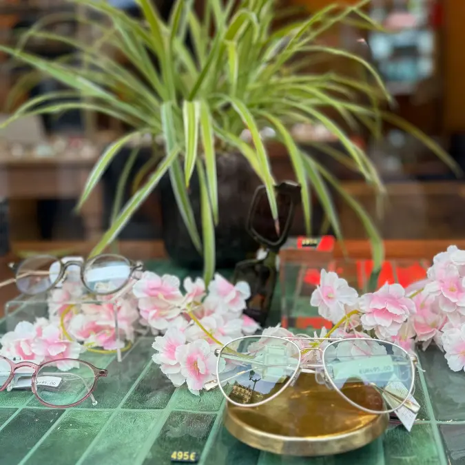 Vitrine Paris Miki Hanami