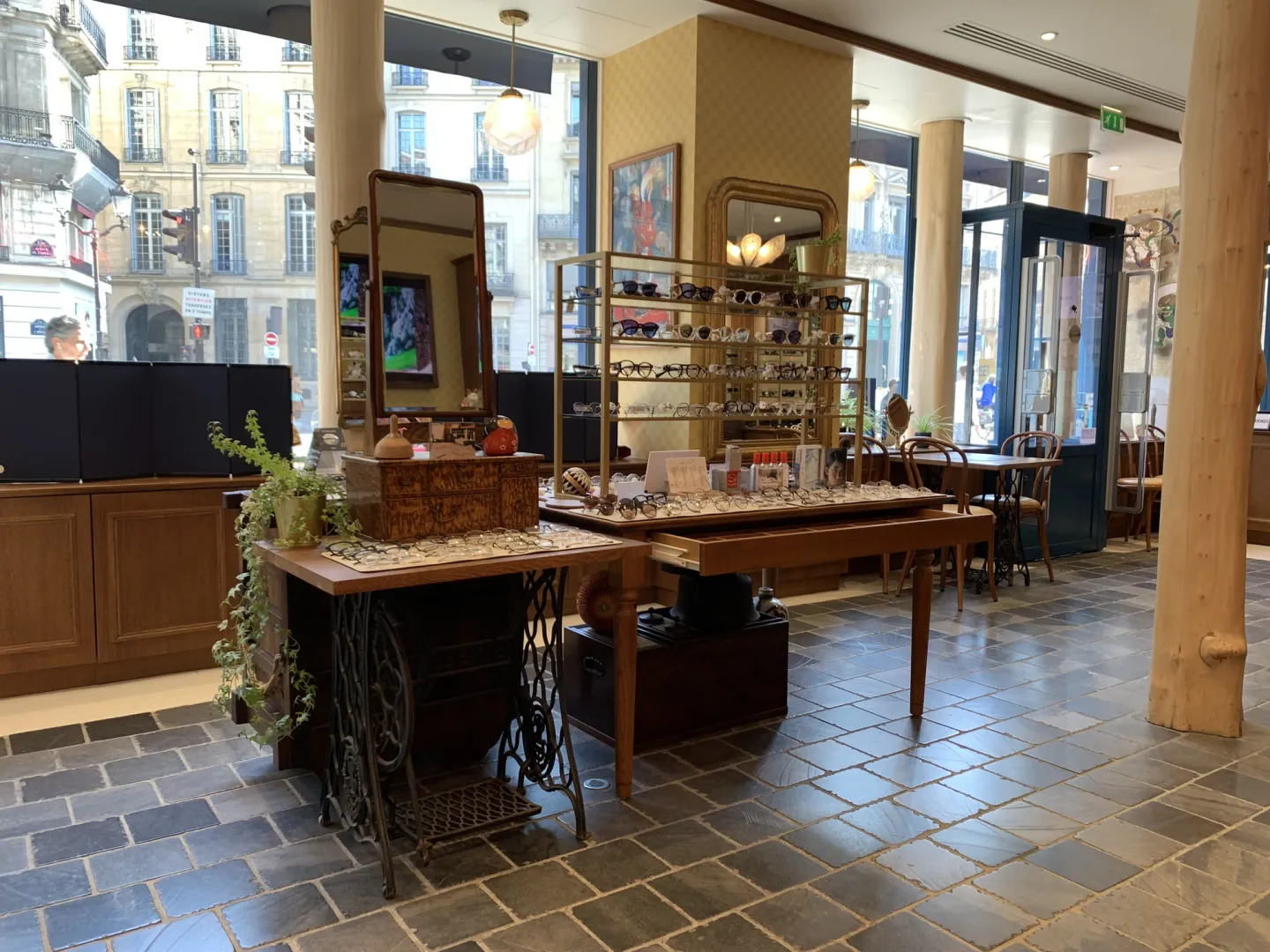 Intérieur paris miki